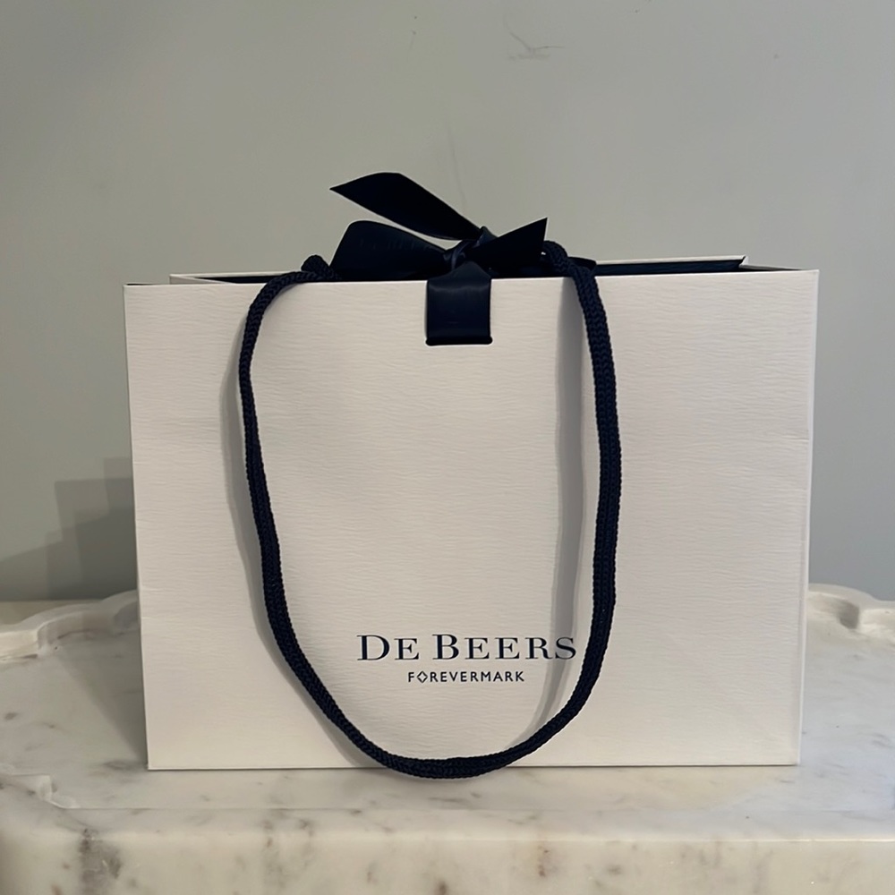 Authentic De Beers Forevermark Shopping Bag